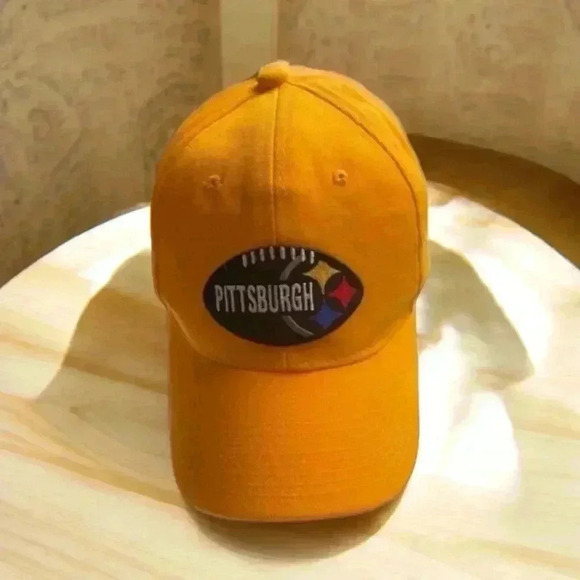 Pittsburgh Steelers Urban Rapper Gold Strapback baseball cap.  #NFLSteelers - Picture 2 of 5